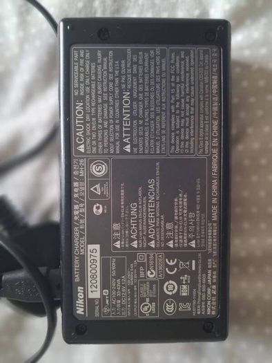 Nikon charger MH 26