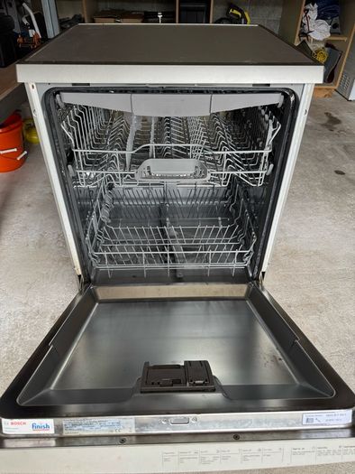 Bosch Series 2 stainless steel dishwasher