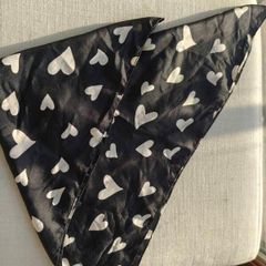 squared scarf