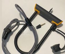 bike / scooter locker
