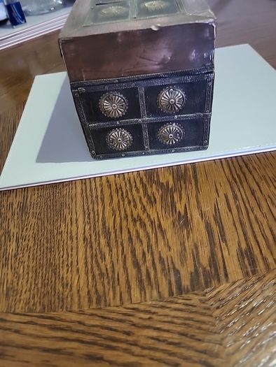 Old treasure box