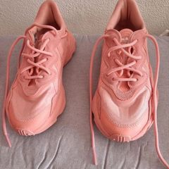 addidas pink runners