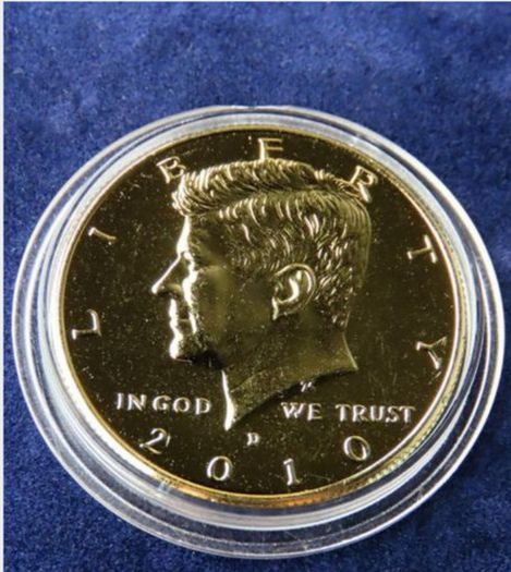 Barack Obama J.F Kennedy U.S.A 24 karat Gold plated 2010 Half Dollar
