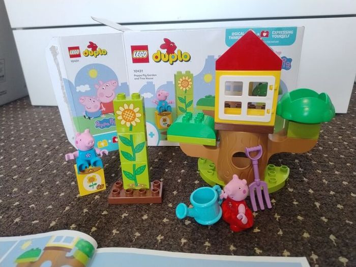 Lego Duplo Peppa Pig Garden and Tree House 10431