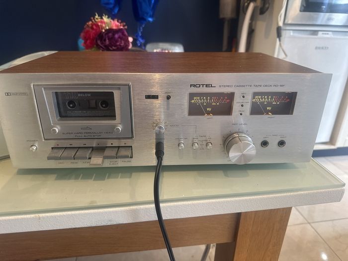 Rotel stereo cassette tape Deck RD-18F