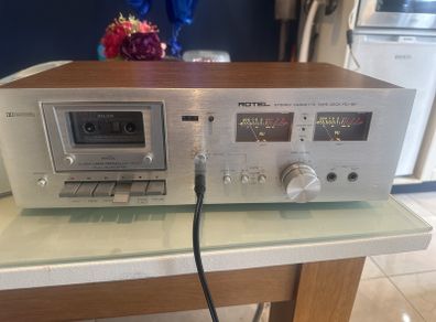 Rotel stereo cassette tape Deck RD-18F