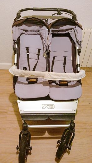 Mountain Buggy Duet double buggy