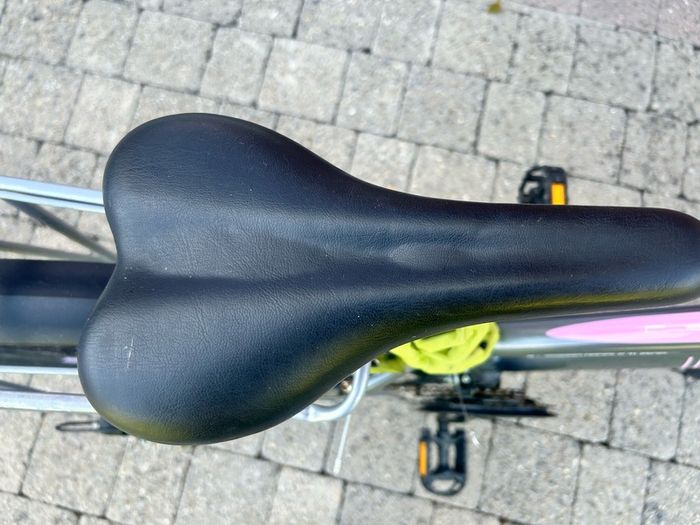 Girl's bike age 10-13