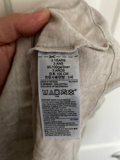 Grey girl's top 90-100 GAP