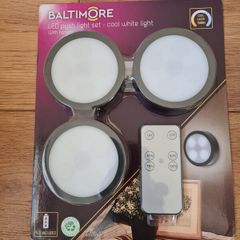 LED push light set
