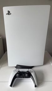 PlayStation 5 - PS5 Disc Edition