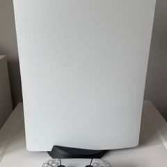 PlayStation 5 - PS5 Disc Edition