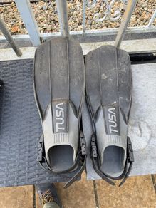 Scuba fins