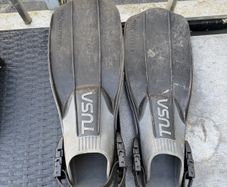 Scuba fins