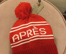 Apres ski bobble hat