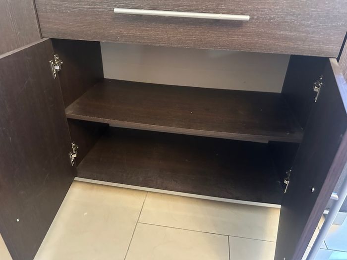 cabinet/press