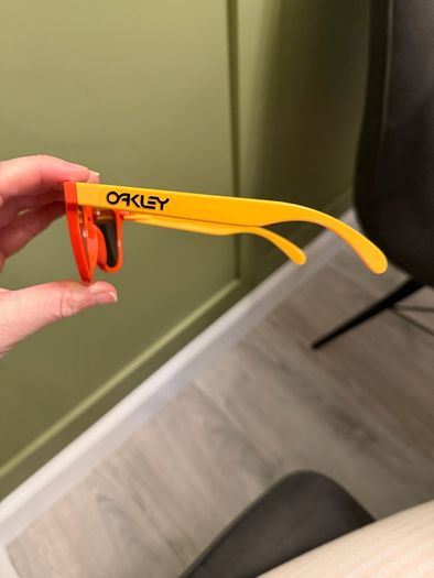 Oakley Aquatique Frogskins - Hotspot