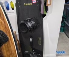 kiteboard- LIEUWE falcon 137cm x 40.5cm