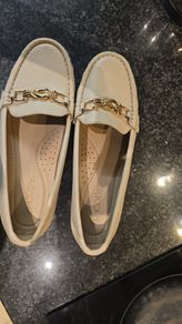 womens flats
