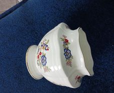 Royal tara vase