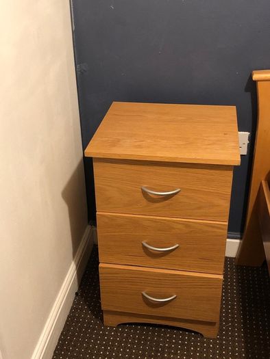 bed side locker