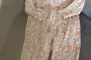 baby girl sleepsuit