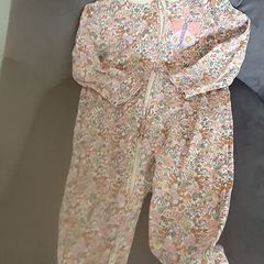 baby girl sleepsuit