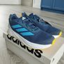 Boys/Girls Trainers UK Size 5 Image 3