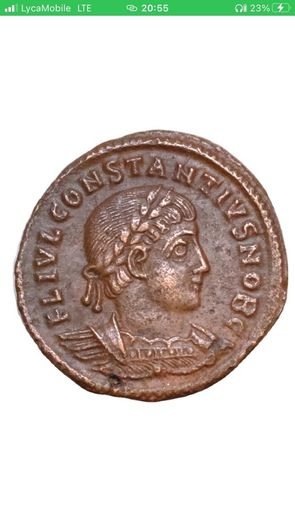 Constantius II Caesar follis 17mm, 2,7g Antioch  Soldiers Military standart
