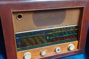 Bush EBS24 1952 vintage radio