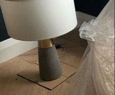 2 Lamps
