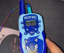 Sonic & knuckles walkie talkies