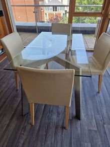 Dining Table & 4 chairs