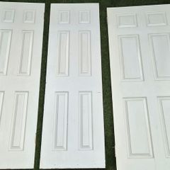 4 Interior doors free to take away