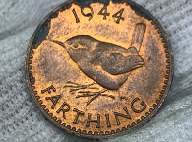 GB 1944 farthing uncirculated