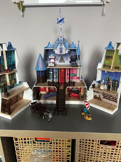 Frozen 2 castle