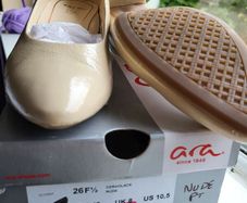 Price drop...30 euro!! womens shoes