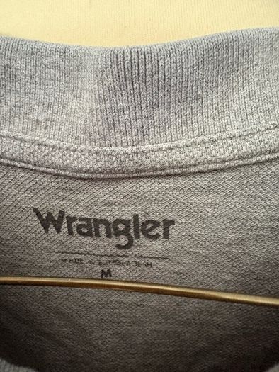 Mans wrangler tshirt