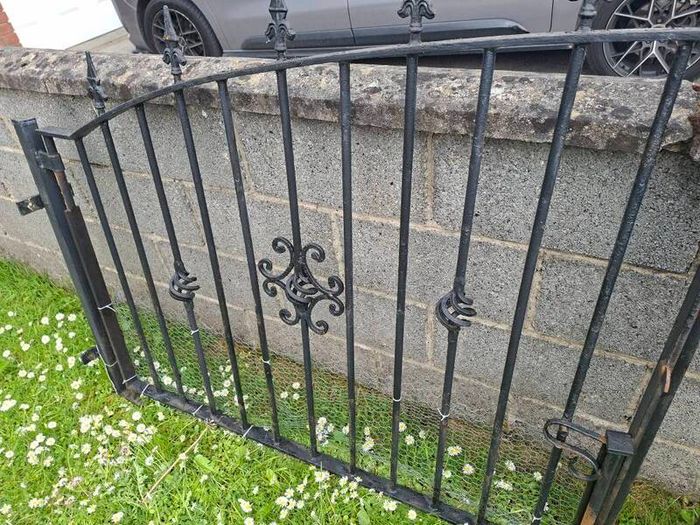 gates