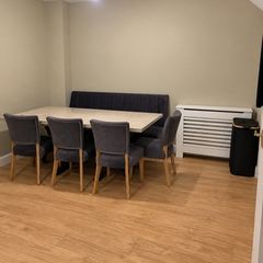 Dining bench and chairs