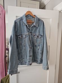 levi  jacket