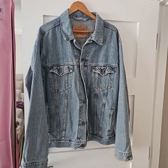 levi  jacket