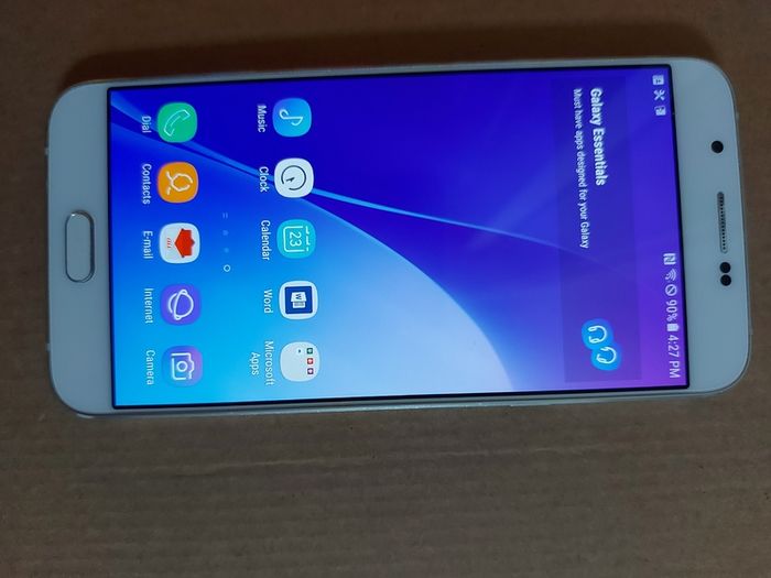 Samsung Galaxy A8, 32GB, 2GB Ram, Model SCV32, Android 7.0, in excellent cosmetic and working Condition