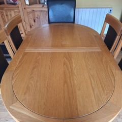 Extendable Dining Table and Six Chairs