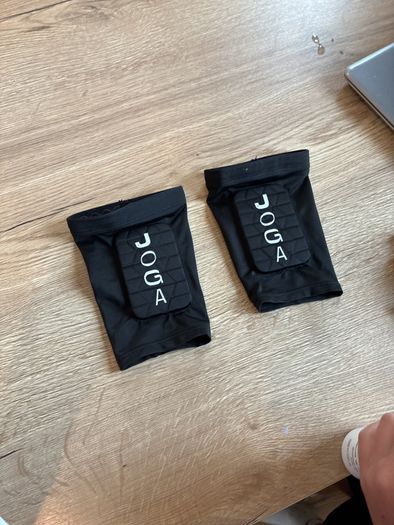 Joga Shin Pads