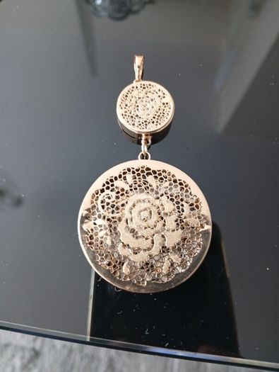 Pendant