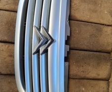 Citreon C3 02 - 09 Front Grill badge @ OCG