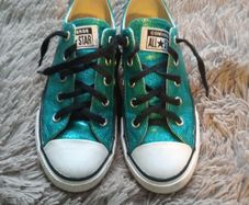 Metallic turquoise converse girls 12.5