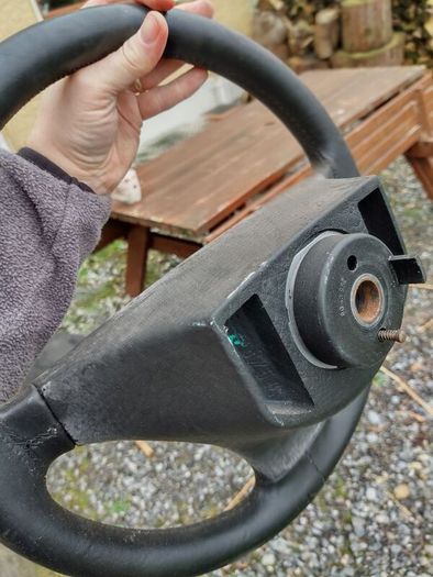 Saab 900 steering wheel