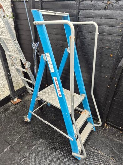 Podium Industrial foldup  construction podium ladder